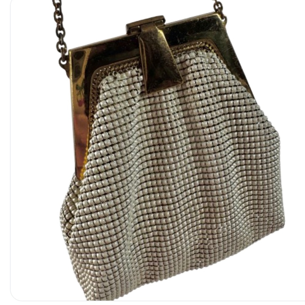 Vintage Chain Handle Mesh Bag